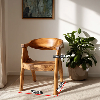 With its curved silhouette, this contemporary armchair creates a calm and inviting atmosphere